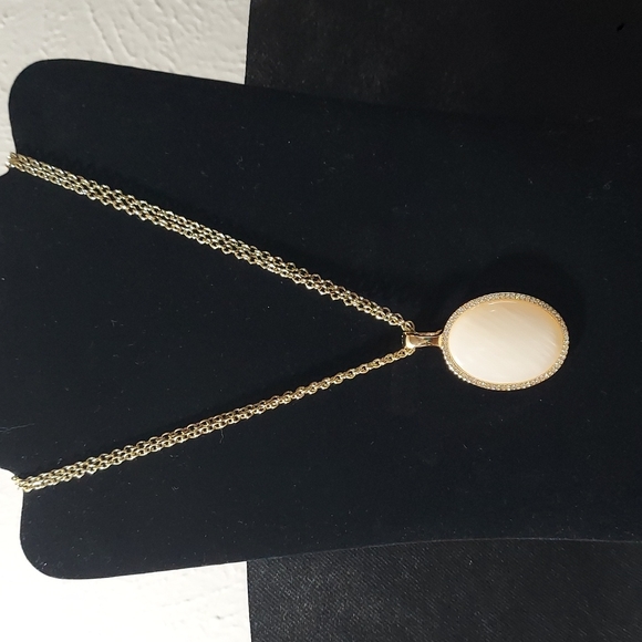 Daisy chain necklace - Picture 4 of 4